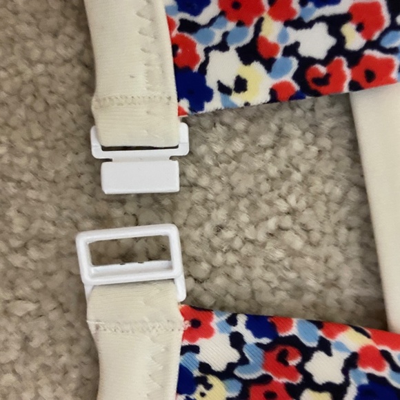 Bikinis Galore Bundle! - Picture 11 of 16